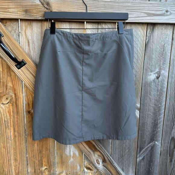 Patagonia Duway Gray Skort Size 10 - Picture 3 of 10